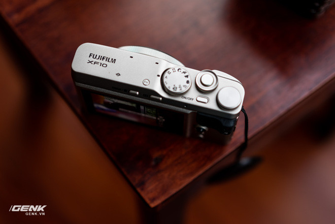 Trên tay máy ảnh compact cao cấp Fujifilm XF10: Bé và nhẹ nhưng vẫn sang - Ảnh 8.