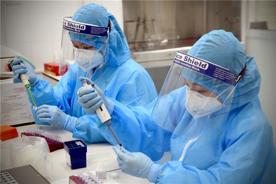 Tách chiết mẫu bệnh phẩm xét nghiệm SARS-CoV-2 - - Từ Thành (Nghệ An)
