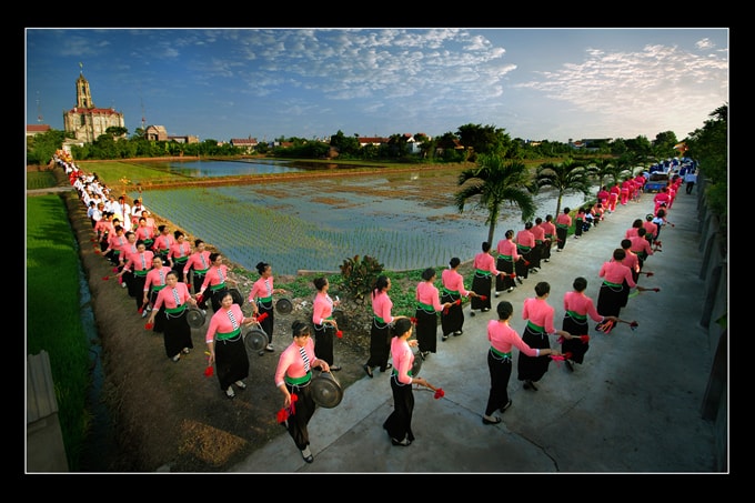 Ngày hội giáo dân - Trần Hùng
