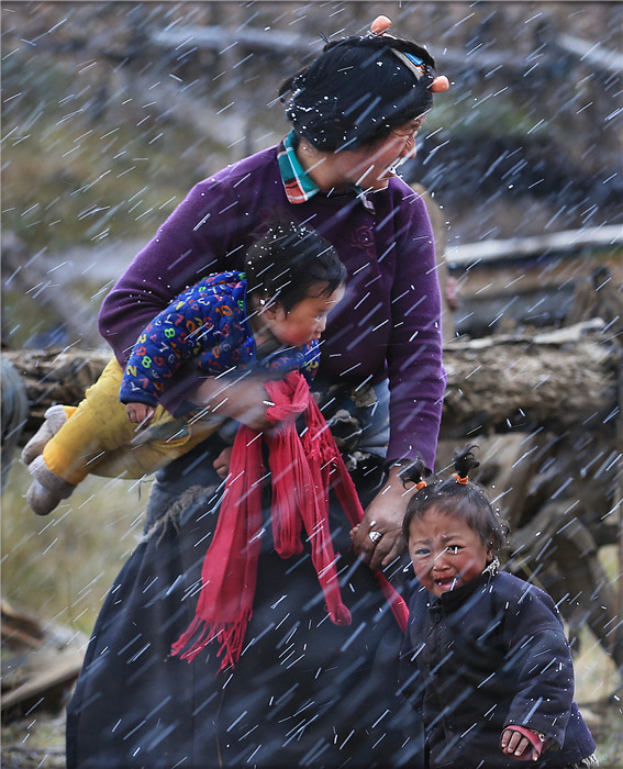Love in the snow - Guanlai Ouyang