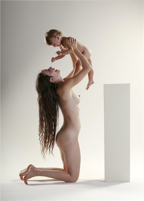 Mother and child - Tamas Fekete
