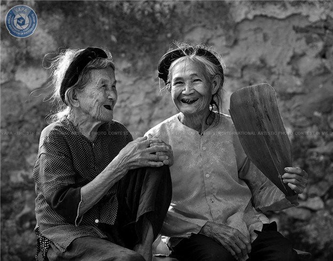 Nụ cười 7 - KK VAPA - Tác giả: Hồ Ngọc Sơn - Việt Nam