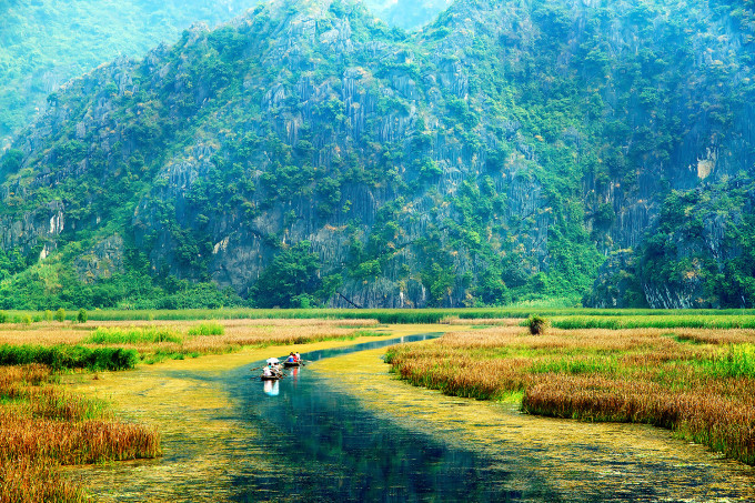Đầm Vân Long là một trong những điểm đến của Ninh Bình lên phim. Ảnh: Shutterstock
