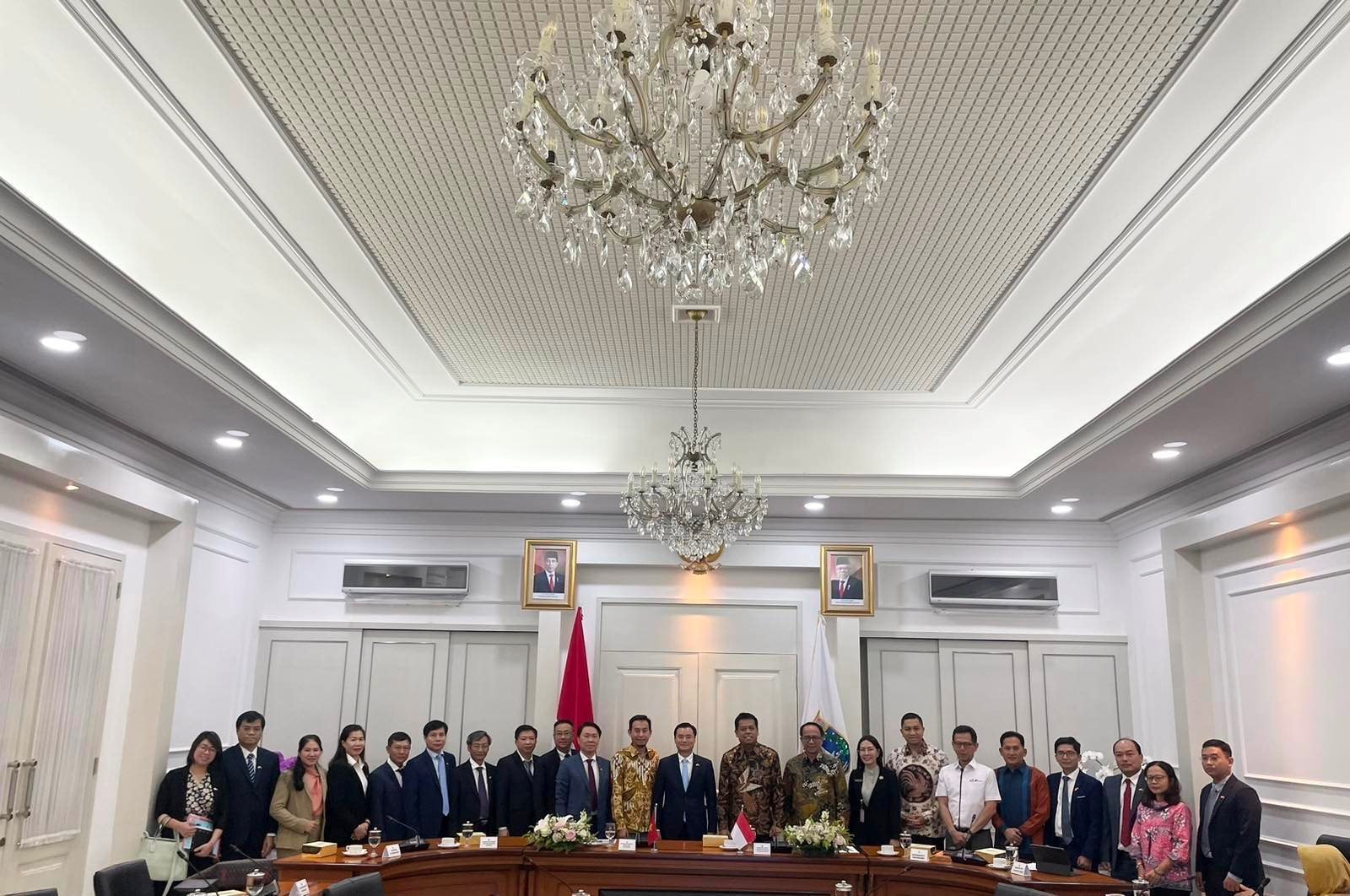 hcm-indo-2.jpg