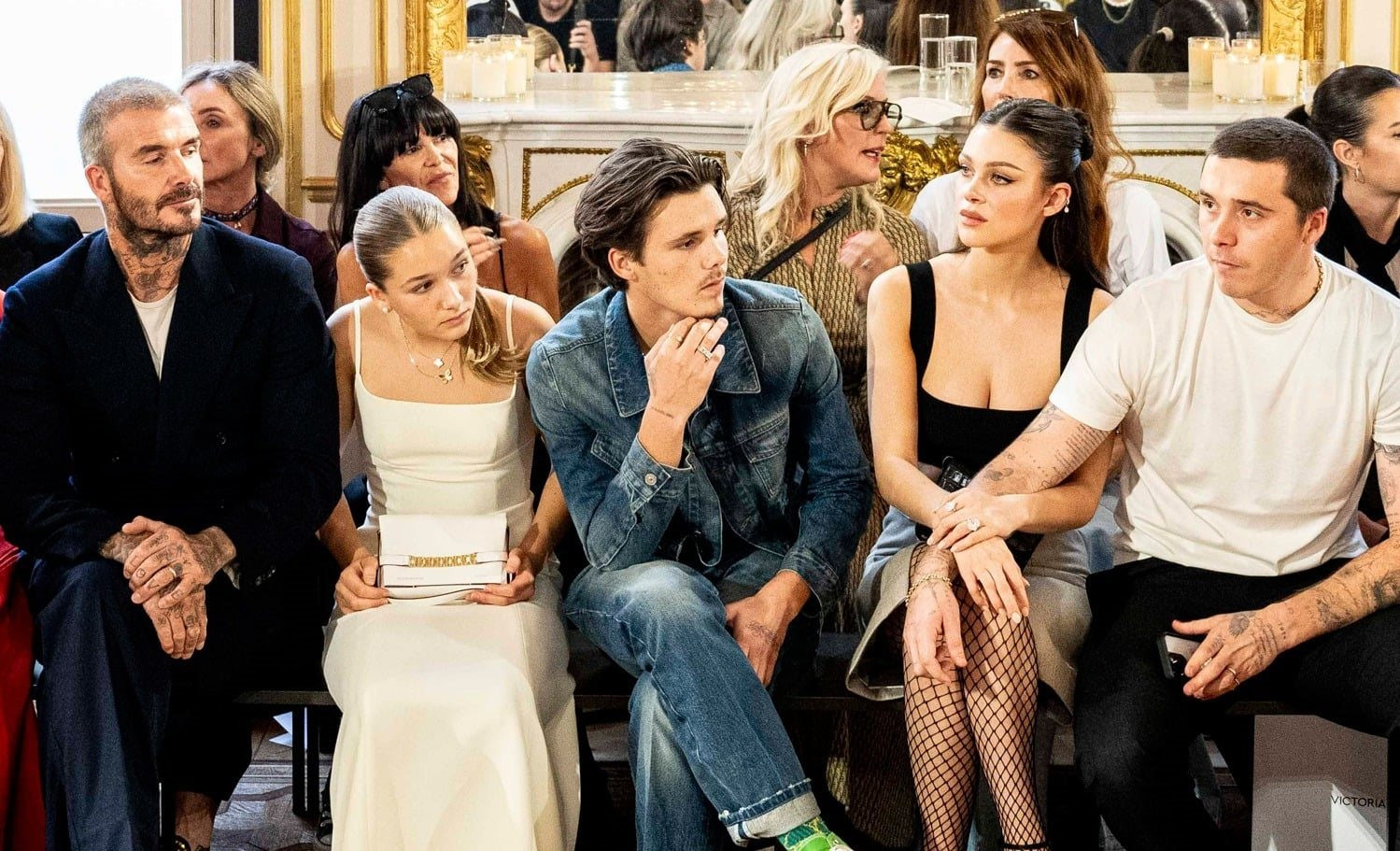 Gia đình David Beckham gây chú ý ở Paris Fashion Week