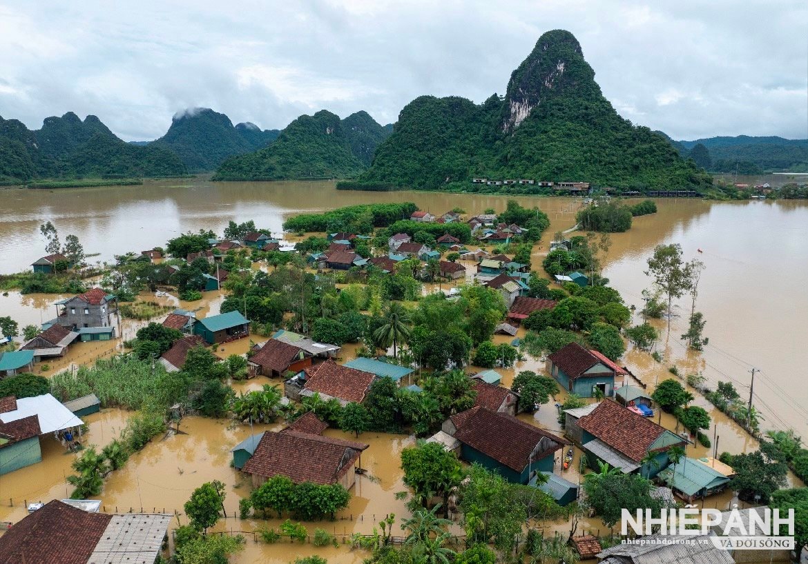 Làng du lịch tốt nhất thế giới Tân Hóa: Biểu tượng của sự thích nghi và sáng tạo sống chung với lũ