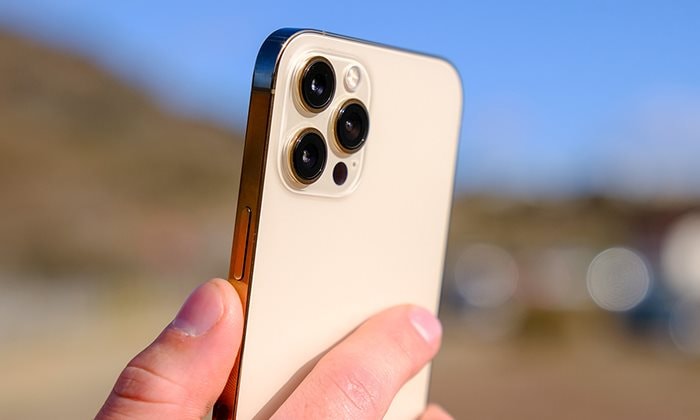 iPhone 12 Pro Max: Lựa chọn hợp lý trong thời điểm hiện tại