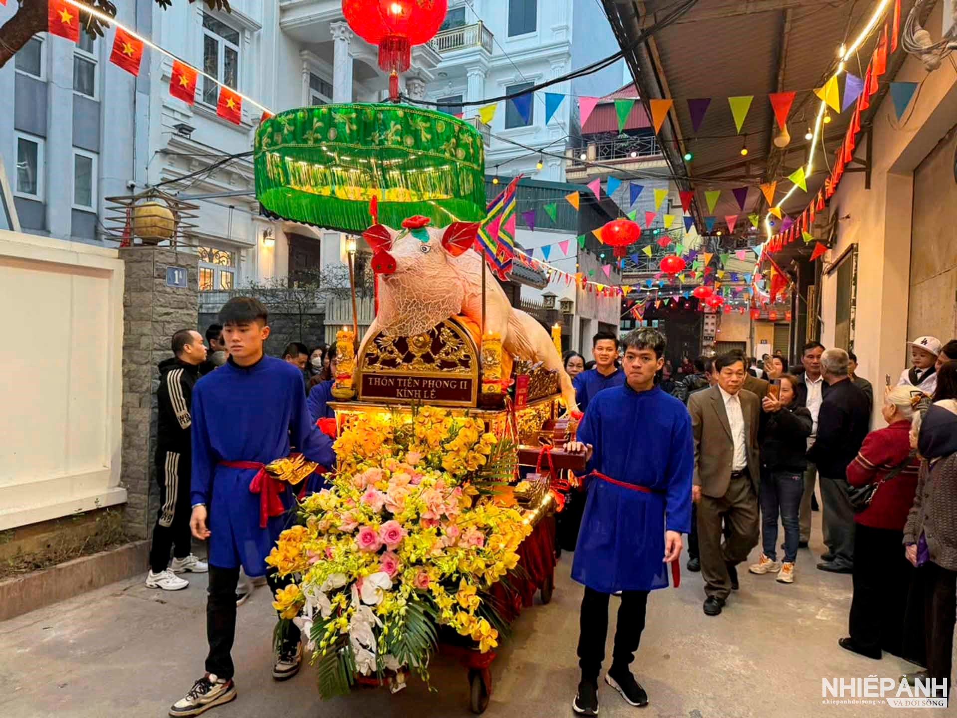 Lễ hội rước "ông lợn" độc đáo tại La Phù: Nét đẹp văn hóa tâm linh đầu Xuân Ất Tỵ 2025