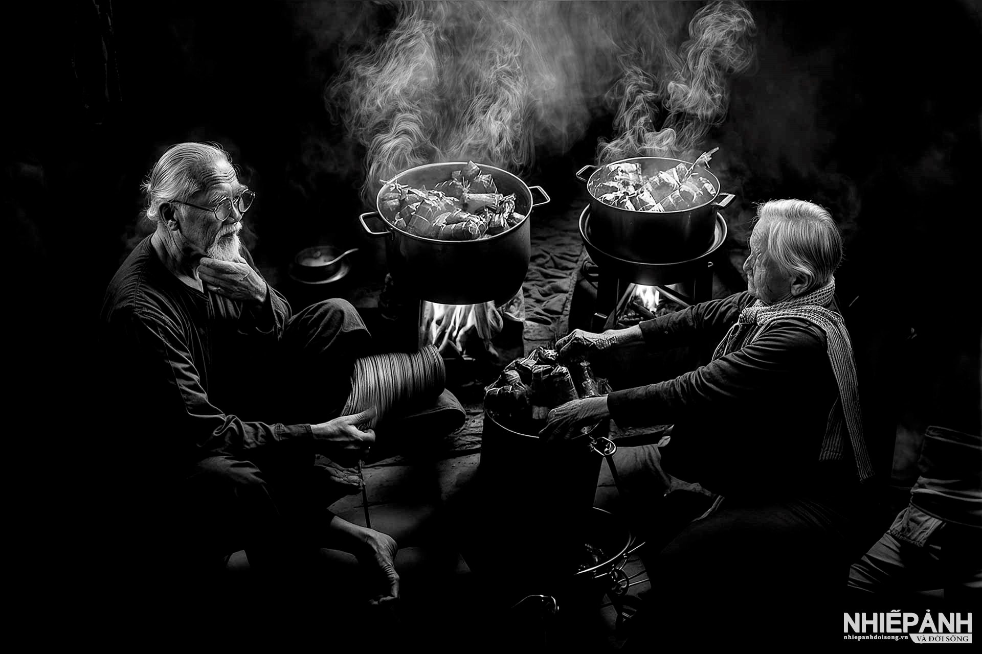 W_10-vn25-mono-vapa-hm-hanh-phuc-tran-hien-vietnam.jpg