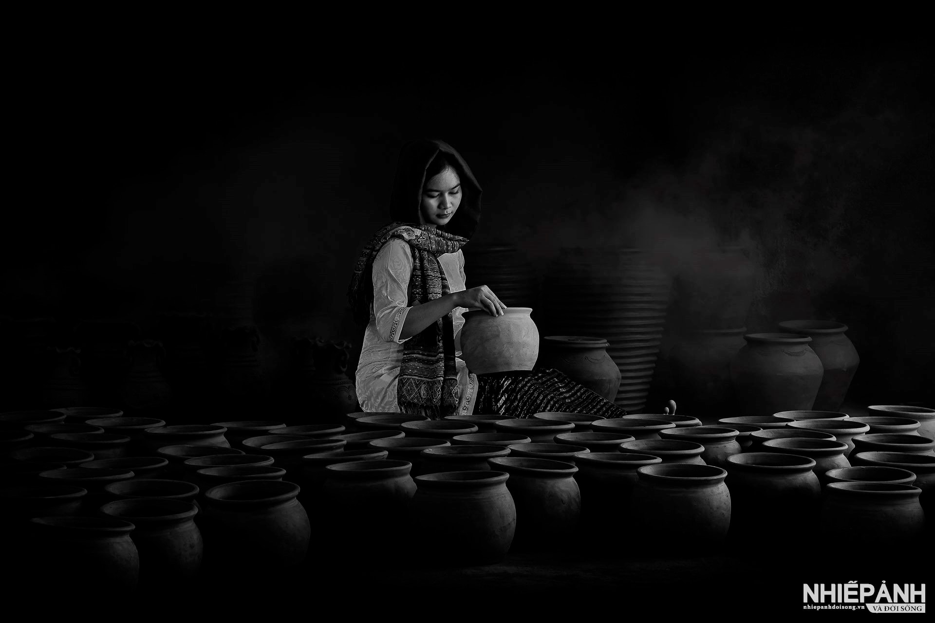 W_121-vn25-mono-acc-cham-chuot-ngo-van-tan-vietnam.jpg