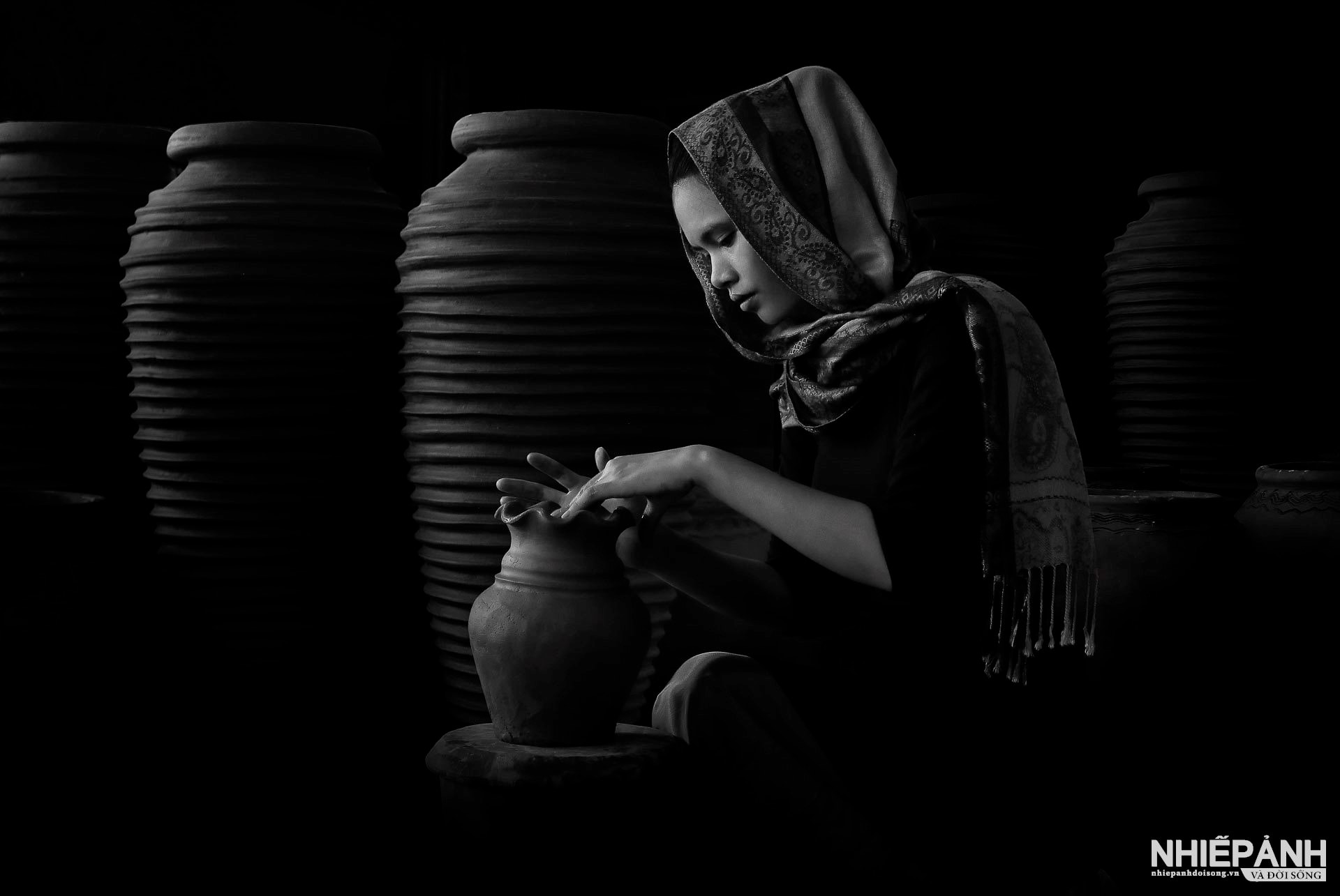 W_131-vn25-mono-acc-net-champa-nguyen-van-bien-vietnam.jpg