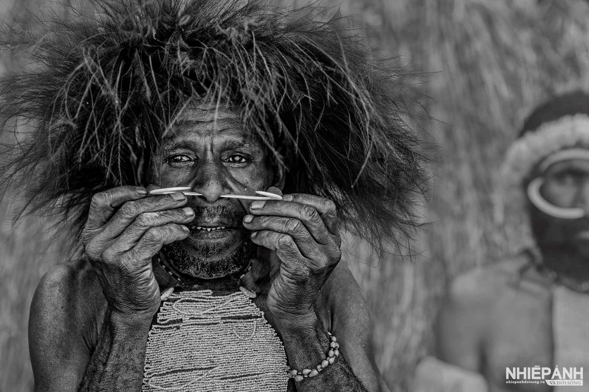 W_172-vn25-mono-acc-dani-nose-piercing-nguyen-ngoc-van-vietnam.jpg