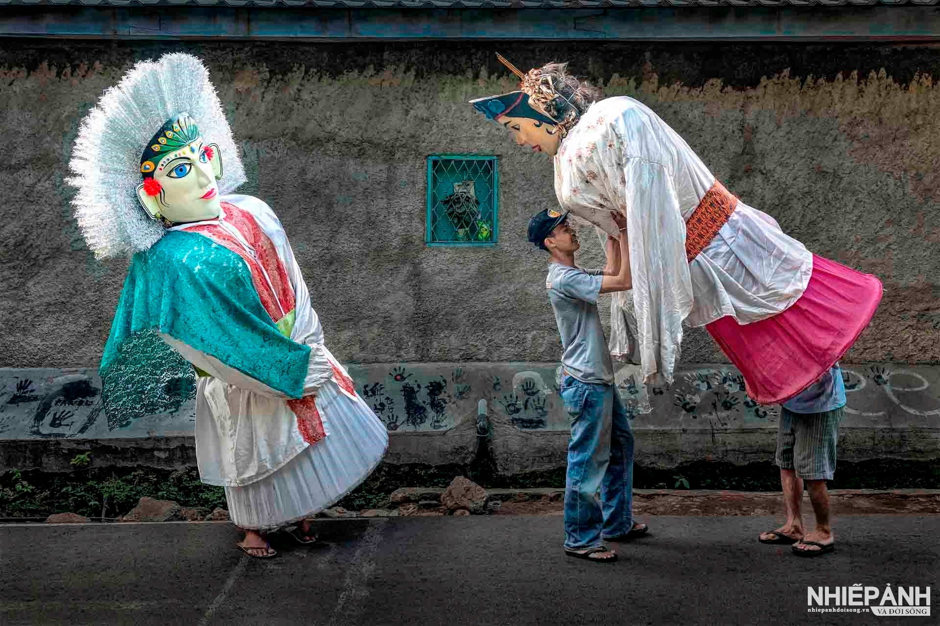 W_31-vn25-worldinfocus-acc-street-show-at-jakarta-pham-dinh-thanh-vietnam.jpg
