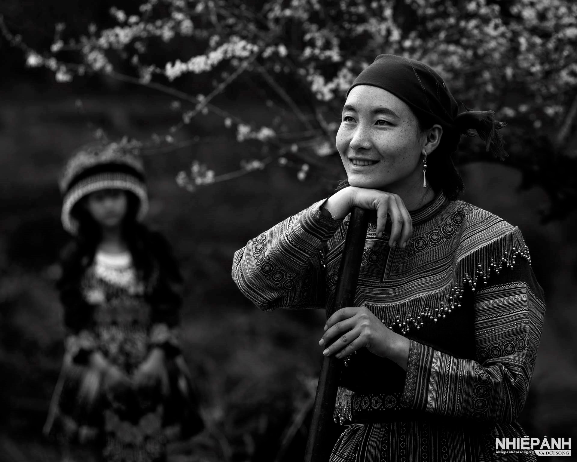 W_23-vn25-portrait-acc-dang-xuan-do-thu-quyen-vietnam.jpg