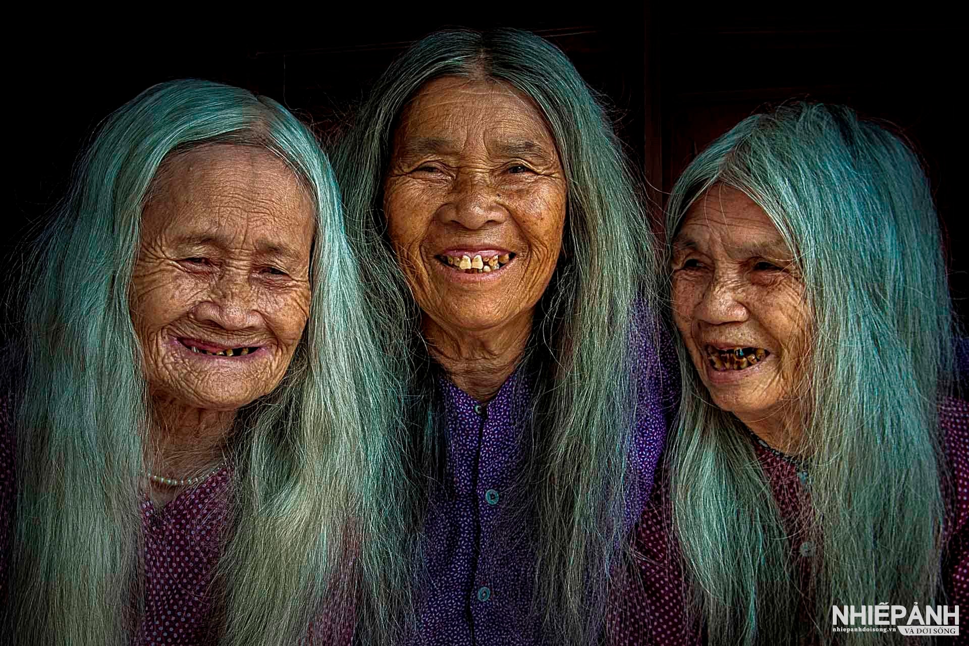 W_58-vn25-portrait-acc-vui-tuoi-gia-vu-duc-phuong-vietnam.jpg