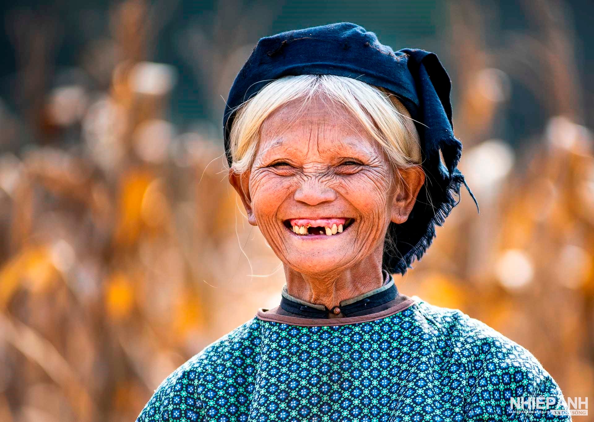 W_73-vn25-portrait-acc-nu-cuoi-son-cuoc-nguyen-ngoc-luan-vietnam.jpg