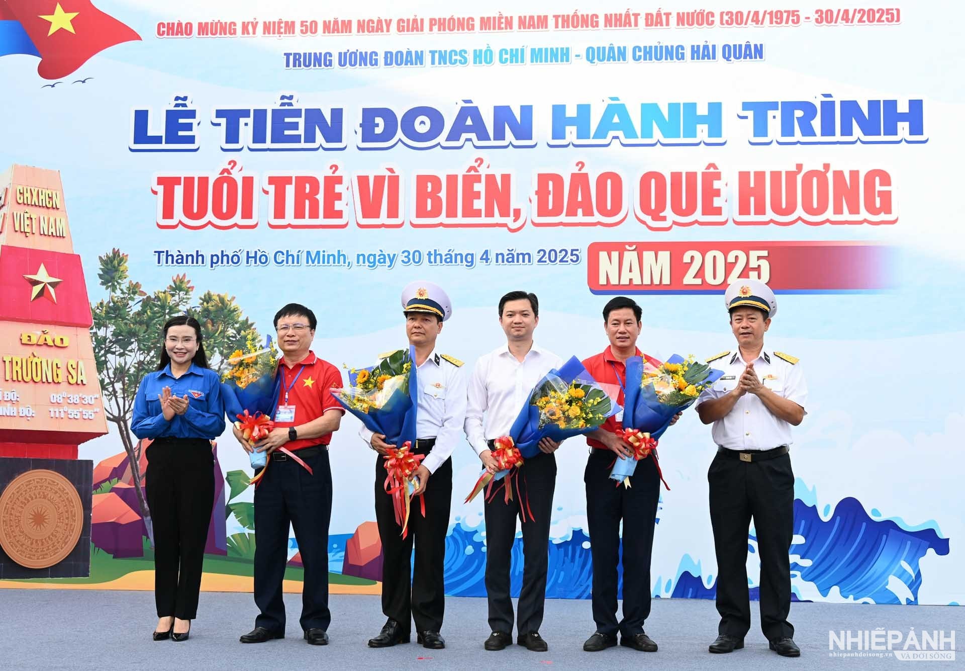 W_anh-2.jpg