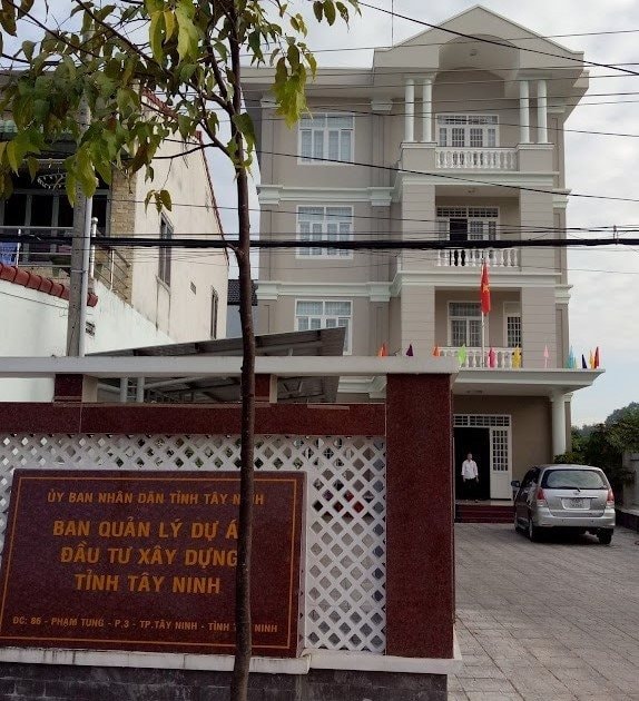 tn9.jpg