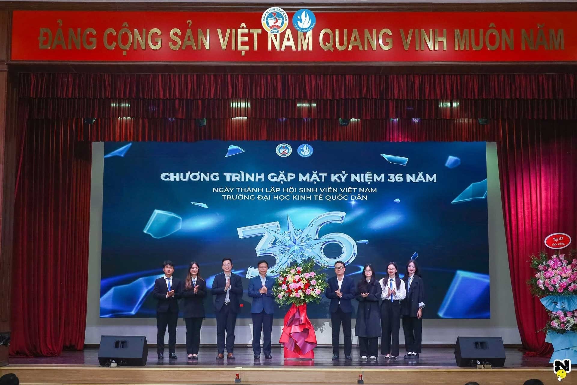 anh-1.-chuong-trinh-gap-mat-ky-niem-36-nam-ngay-thanh-lap-hoi-sinh-vien-viet-nam-dai-hoc-kinh-te-quoc-dan_1.jpg