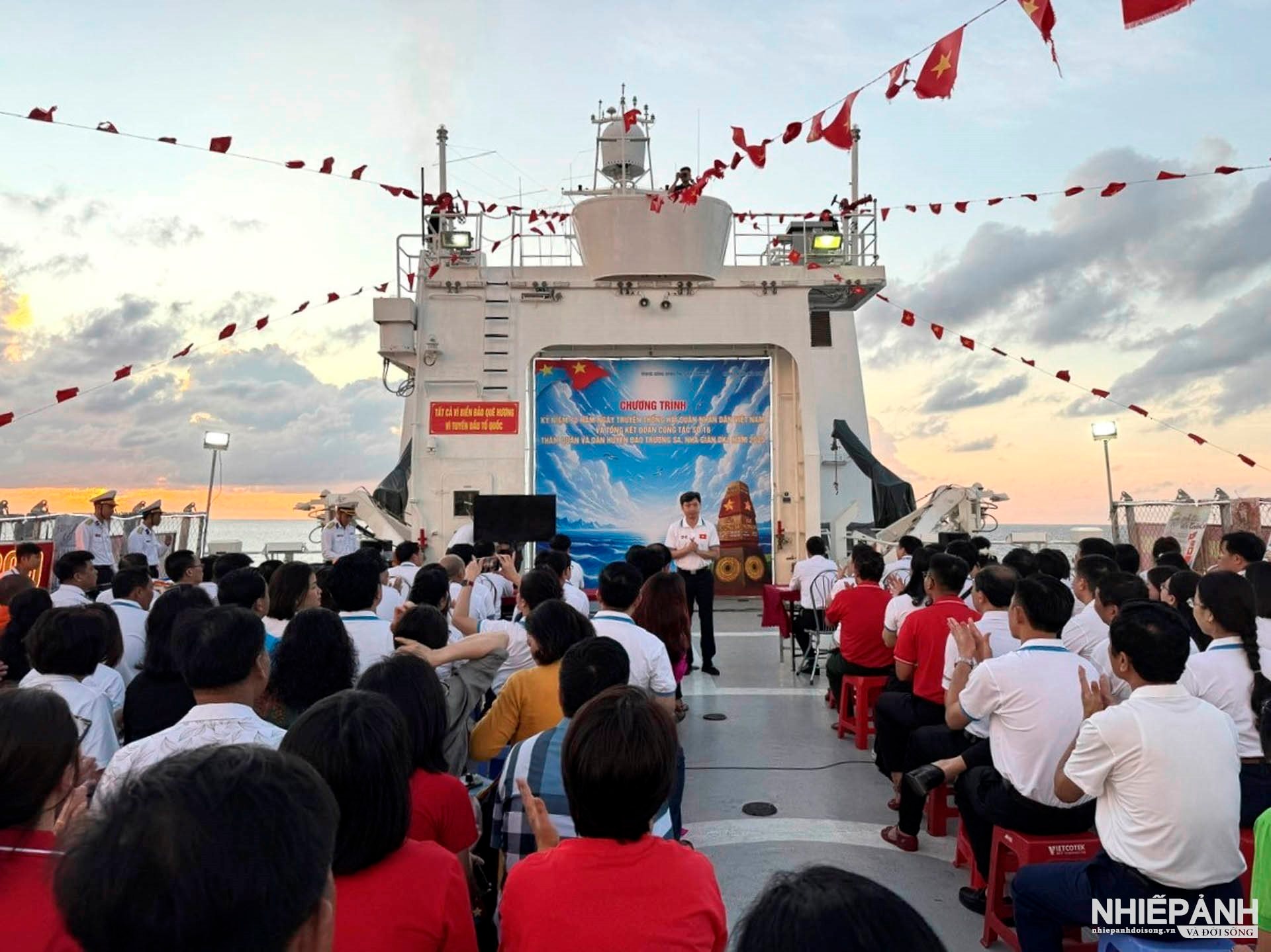 W_anh-1.jpg