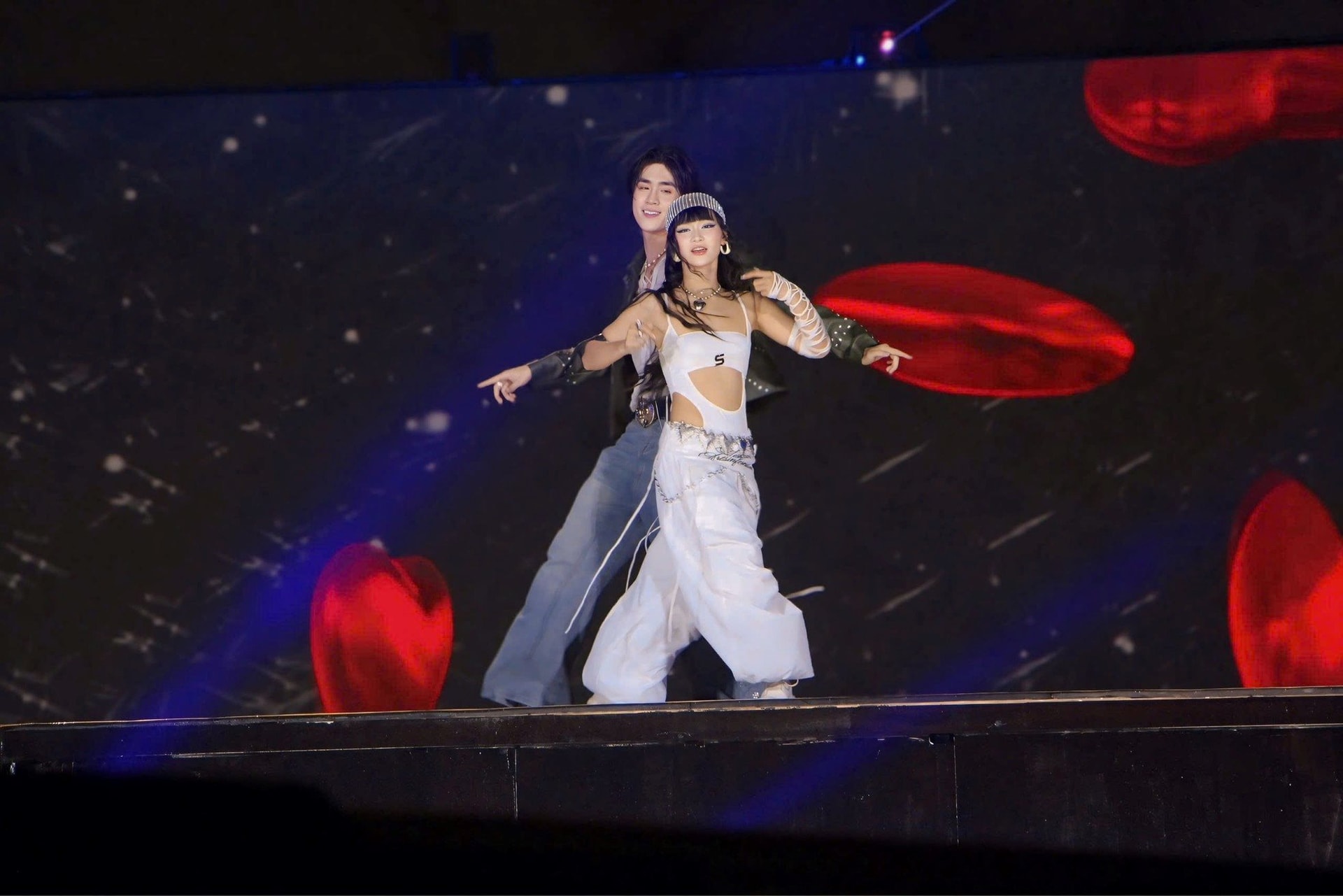 ntsayhi-4-1410-7550.jpg
