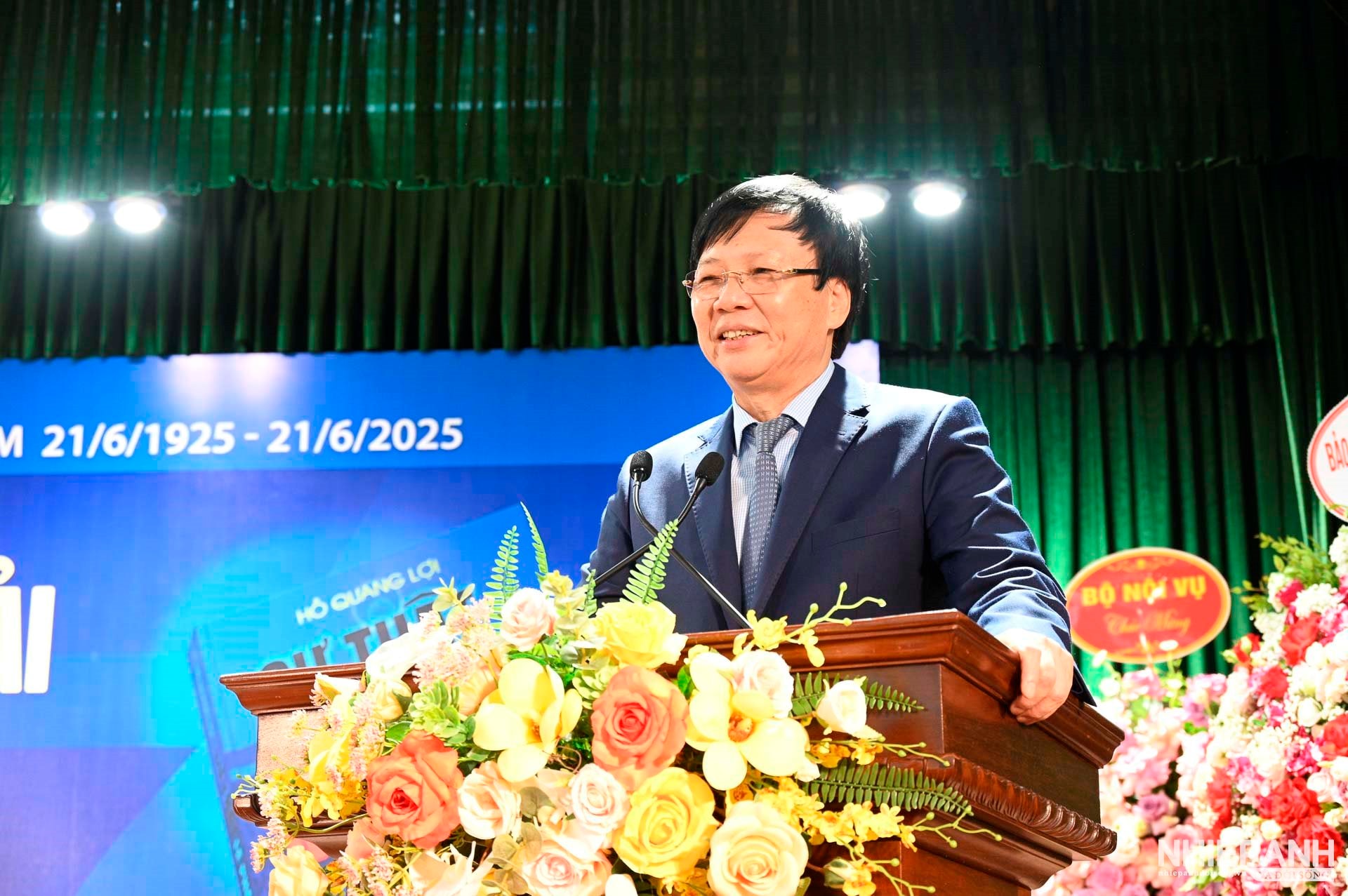 W_anh-3.jpg