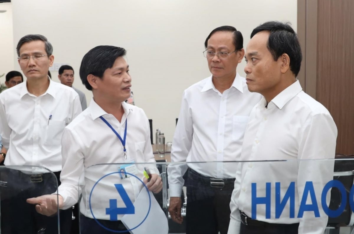 ong_tran_luu_quang_lam_viec_ninh_thuan_20250623172335_1.jpg