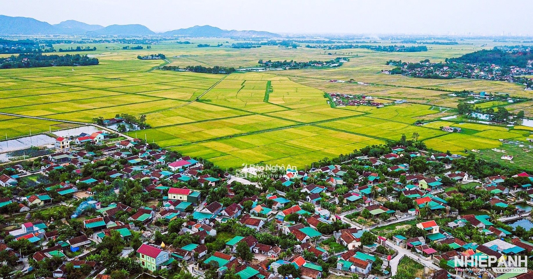 W_d.mot-goc-huyen-nong-thon-moi-nam-dan.jpg