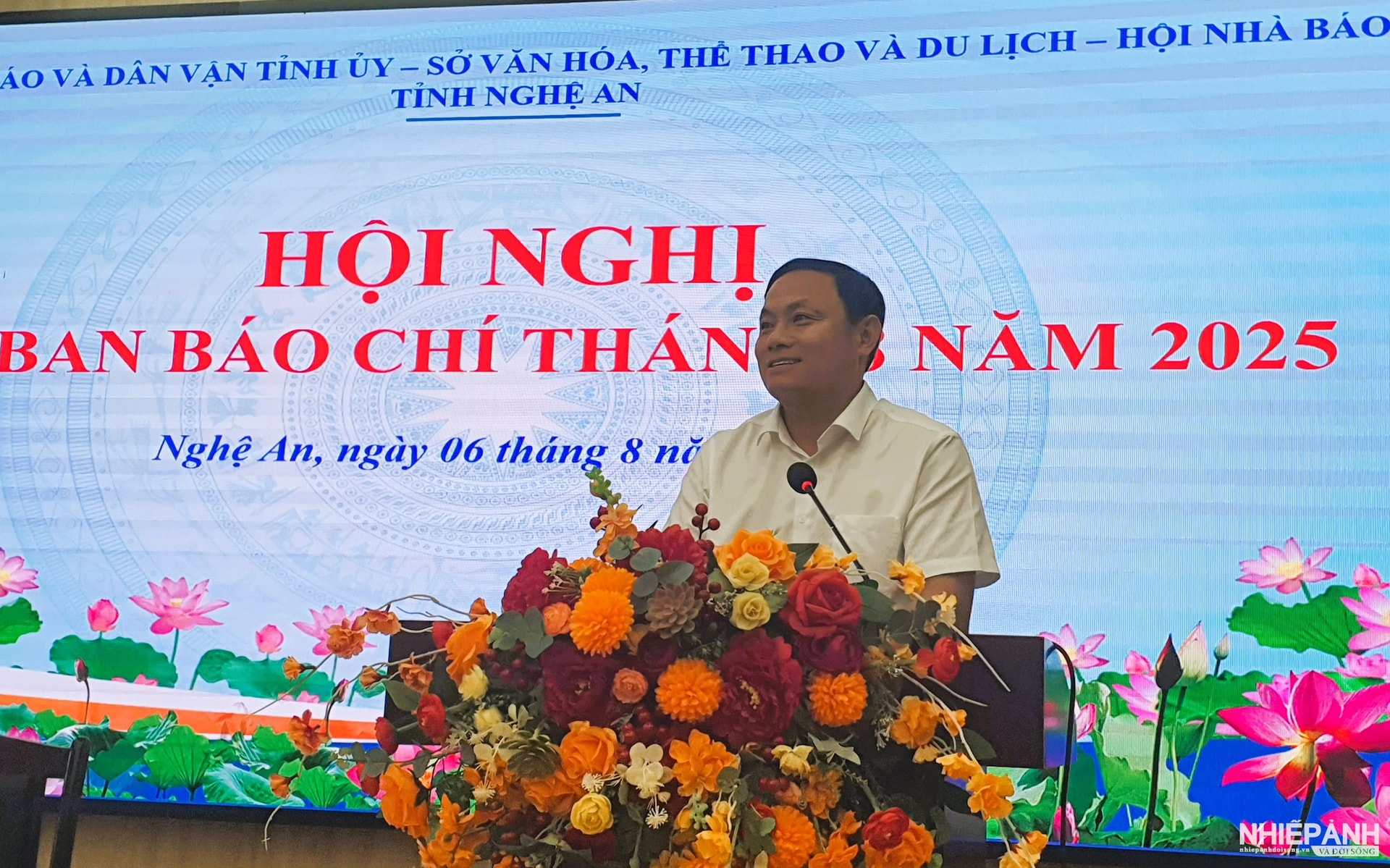 W_pho-truong-ban-tuyen-giao-va-dan-van-tinh-uy-pham-ngoc-canh-ket-luan-hoi-nghi..jpg