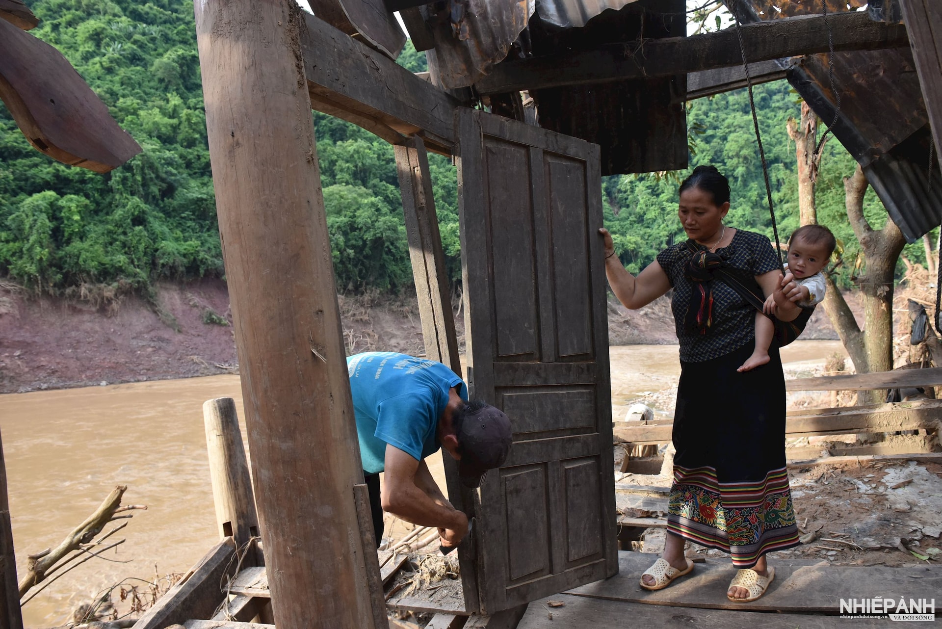W_8.neu-khac-phuc-nha-tam-cung-rat-kho-khan..jpg