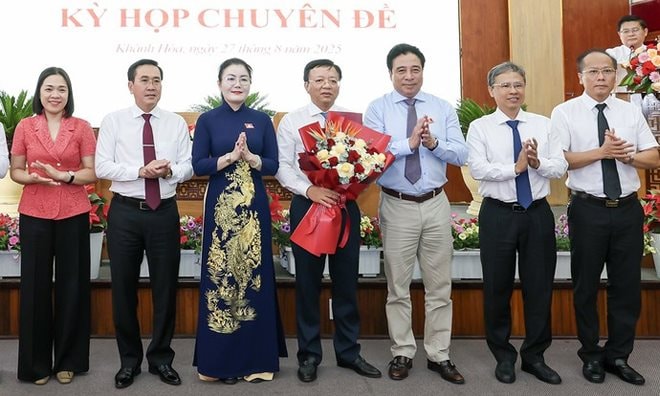 tinh-khanh-hoa-20152095.jpg