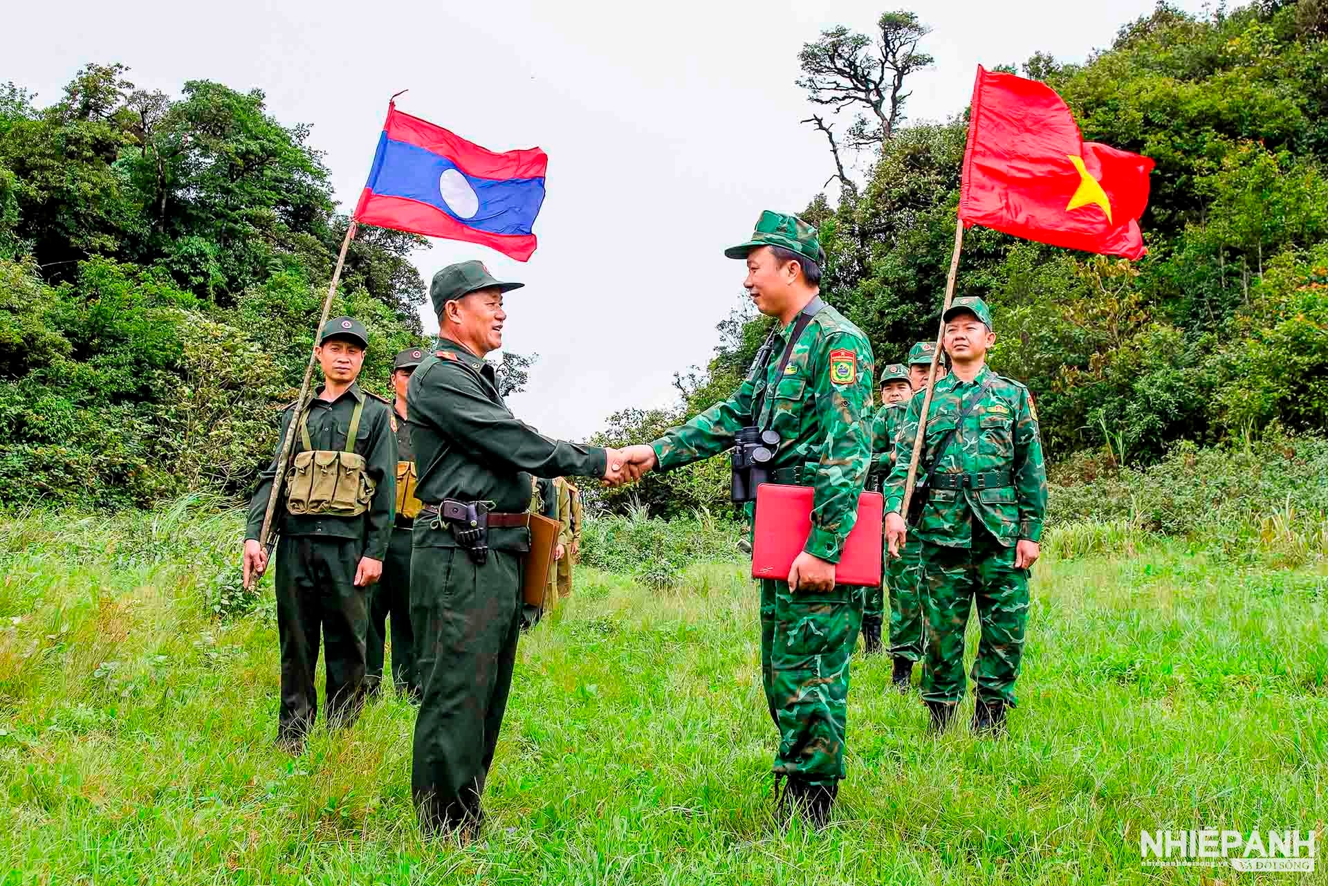 W_32-tbtl-nguyen-thanh-hung-nghe-an-tuan-tra-song-phuong.jpg