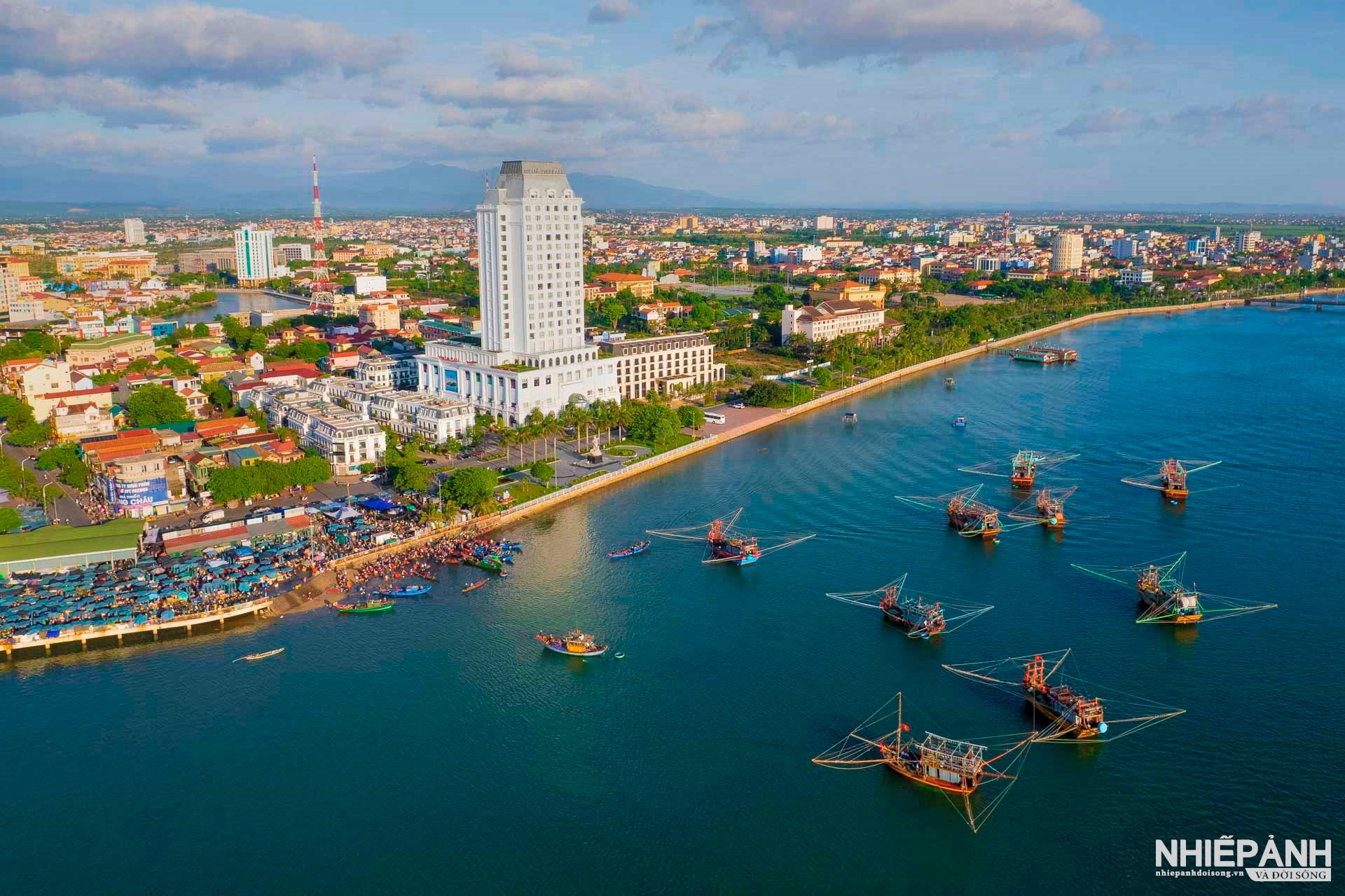 W_40-tbtl-bui-hung-cuong-quang-tri-ben-dong-nhat-le.jpg
