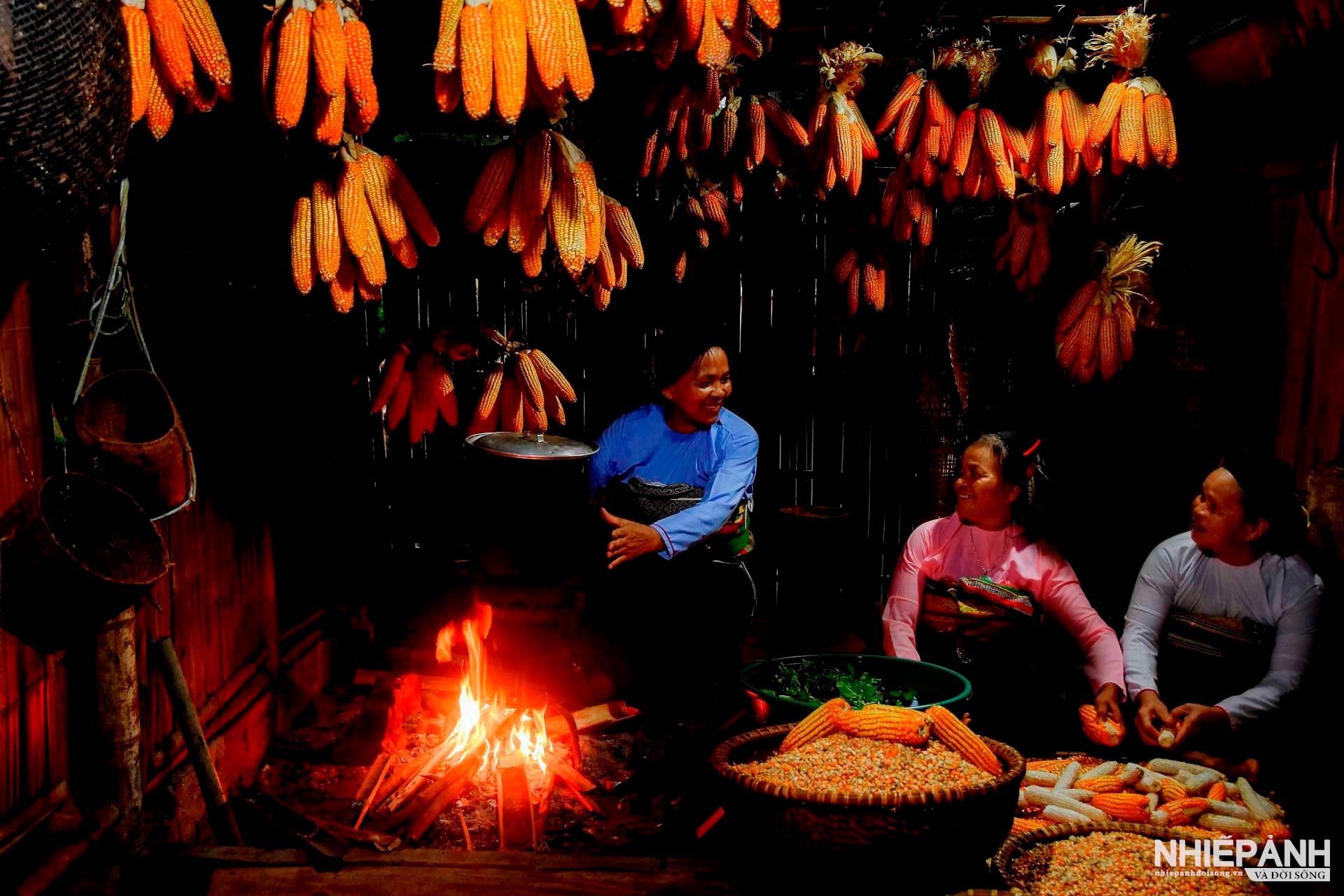 W_56-tbtl-bui-hong-nhi-thanh-hoa-niem-vui-ben-bep-lua.jpg