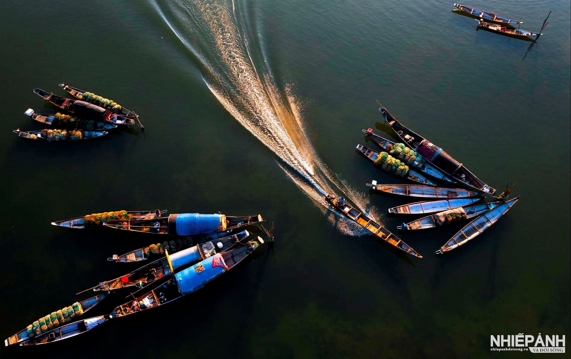 W_90-tbtl-truong-vung-thanh-pho-hue-ve-ben.jpg