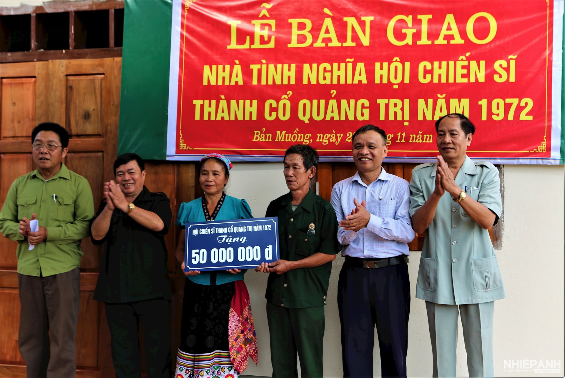 W_8.-tang-nha-tinh-nghia-ccb-cs-thanh-co-quang-tri-1972-vi-van-luong-ban-muong-xa-chau-kim-que-phong-nghe-an-anh-tran-duy-ngoan.jpg