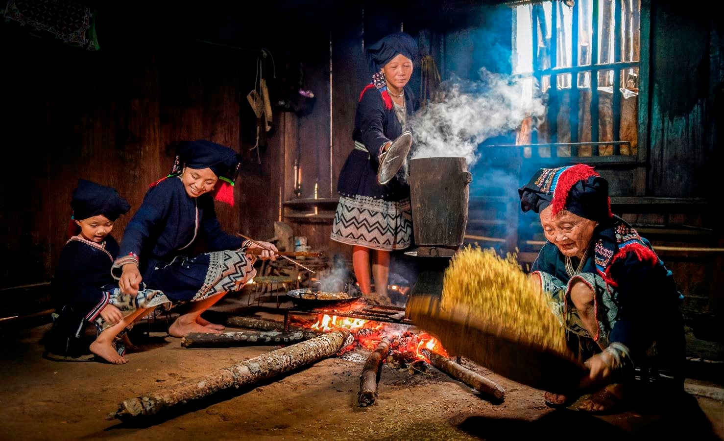 bep-nong-o-ban-nguoi-dao-bang-camera-obscura-diploms-2025-tai-tho-nhi-ky-nguyen-van-dong.jpg