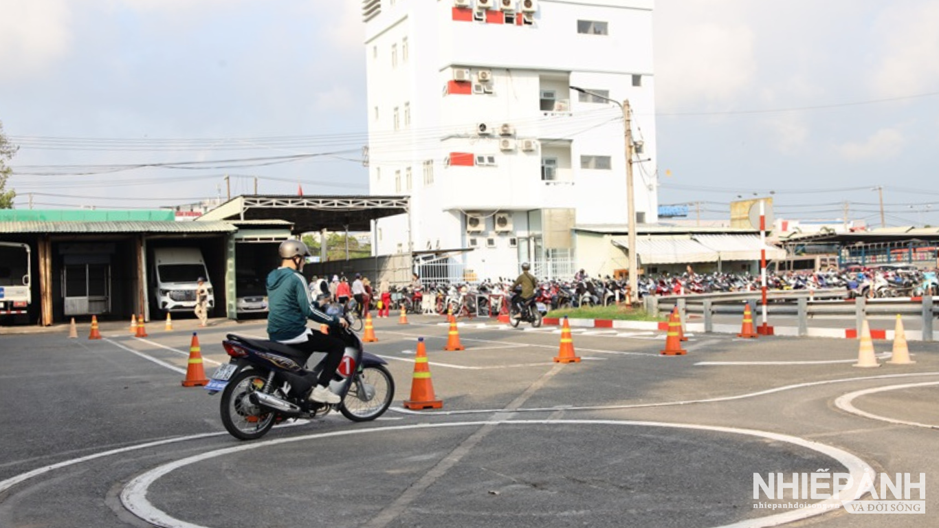 W_thiet-ke-chua-co-ten1.png