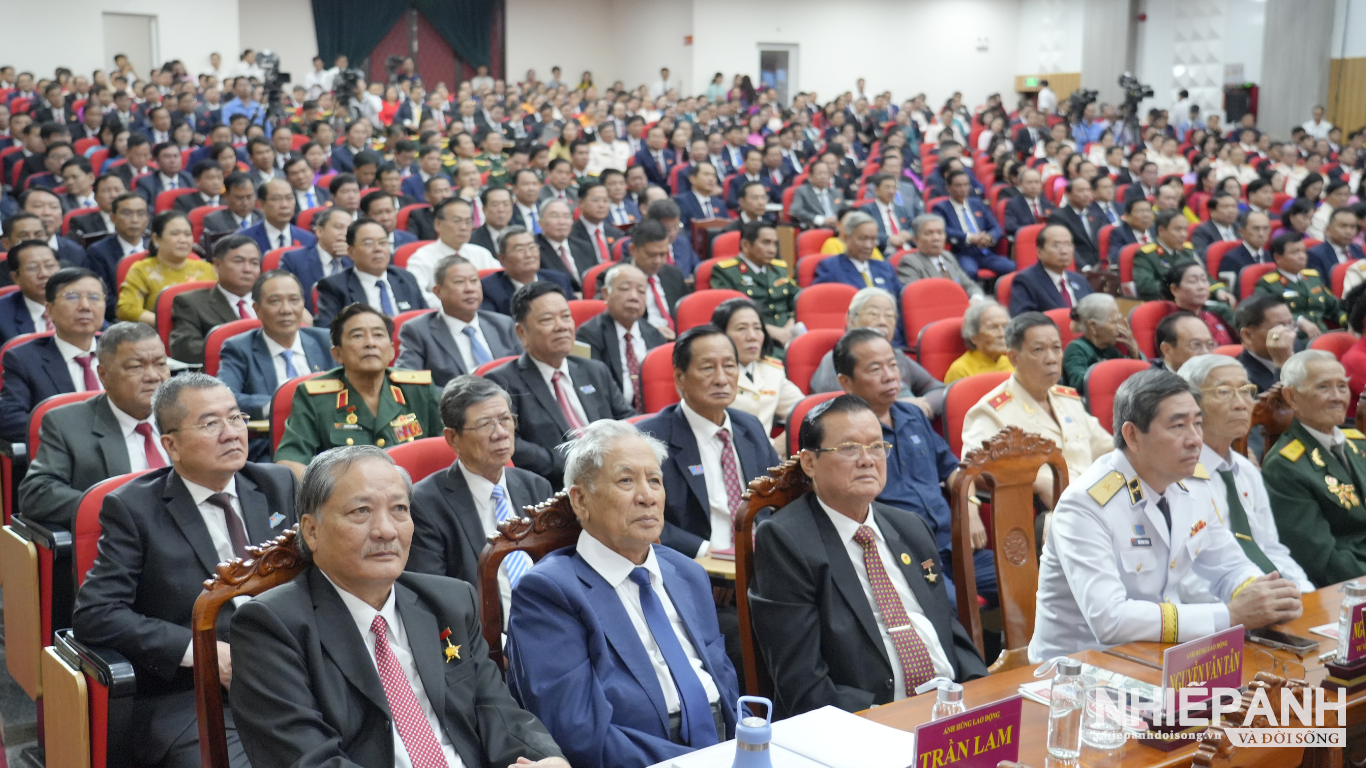 W_thiet-ke-chua-co-ten5.png