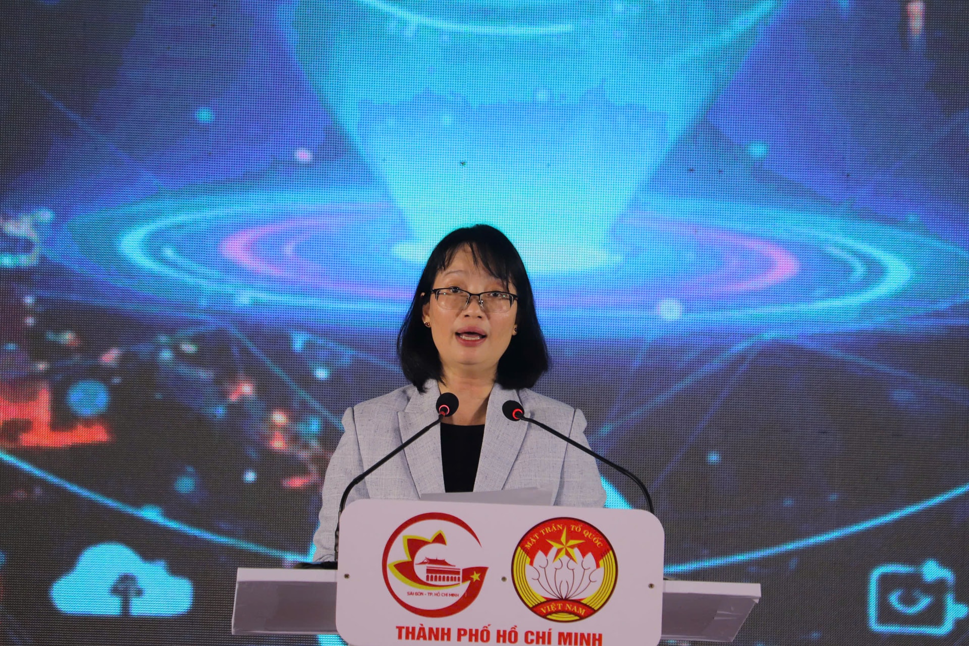 1-ba-thuy-z7104319936508_85f5be9fdf16fe3a4912de6478c2535b.jpg