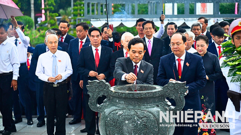 W_thiet-ke-chua-co-ten1.png