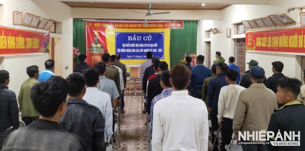 W_11.diem-bau-cu-so-11-ban-na-kho-xa-bac-ly-nghe-an-khai-mac-bau-cu-dai-bieu-quoc-hoi-khoa-xvi-va-dai-bieu-hdnd-cac-cap-nhiem-ky-2026-2031.-anh-mx.jpg
