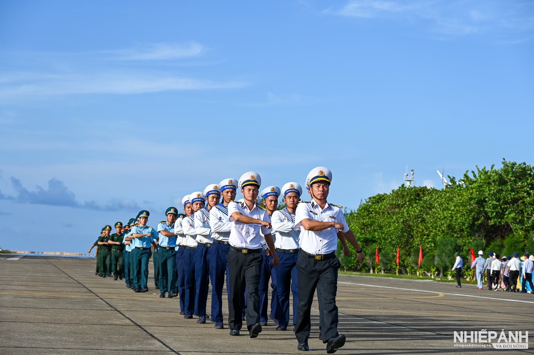 W_13-tuan.jpg