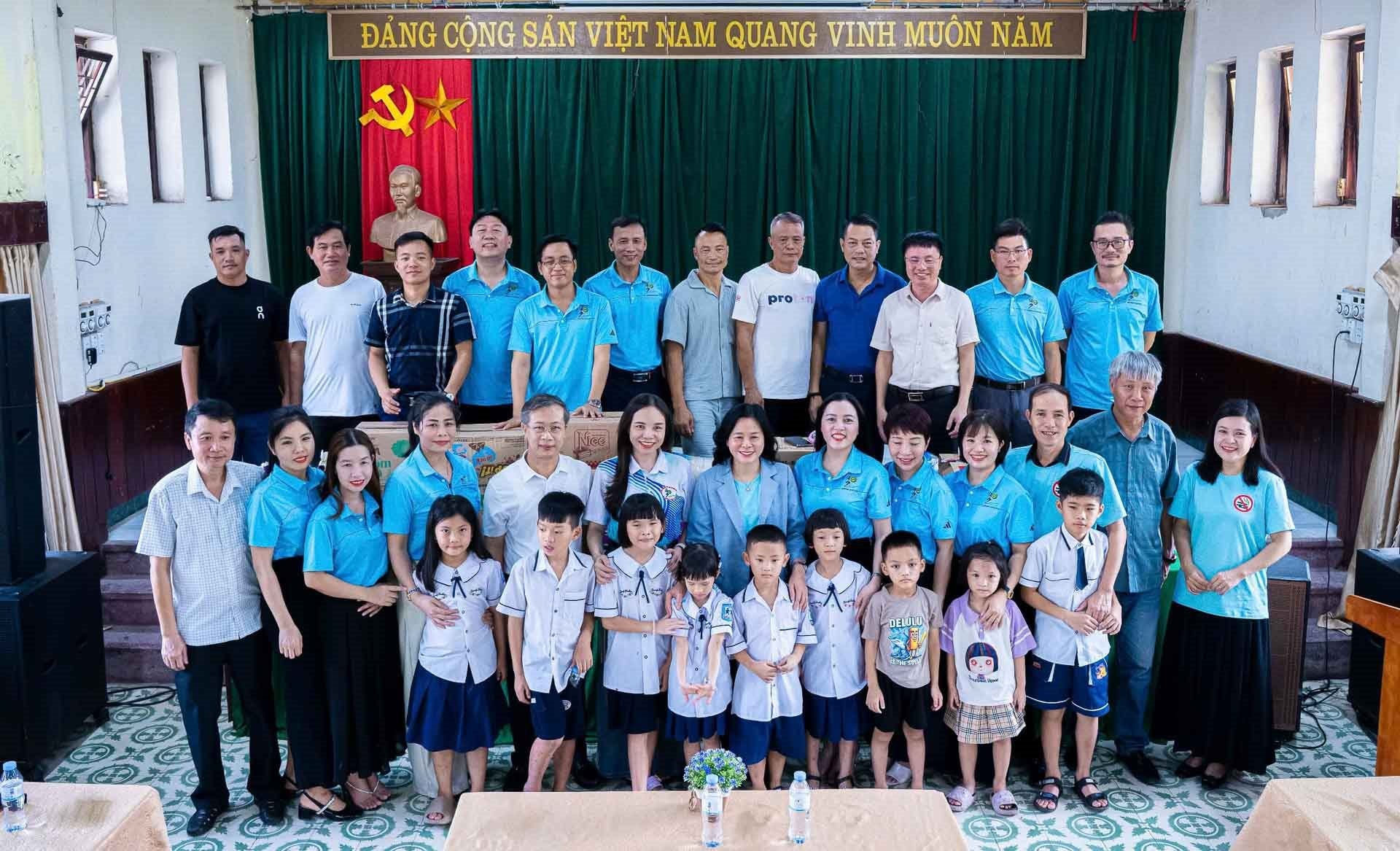 anh-tang-qua-tai-lang-sos_1.jpg