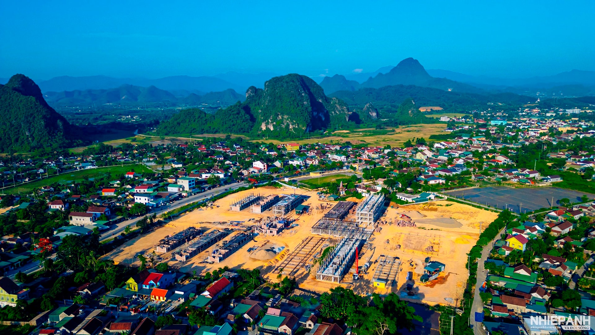 W_truong-noi-tru-k1.jpg