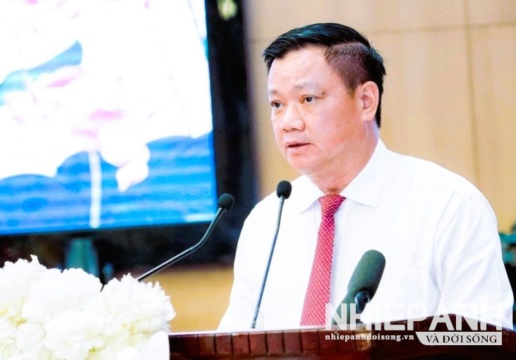 W_bi-thu-tinh-uy-nghe-an-nguyen-khac-than-phat-bieu-tai-hoi-thao.-anh-pham-ban-.jpeg