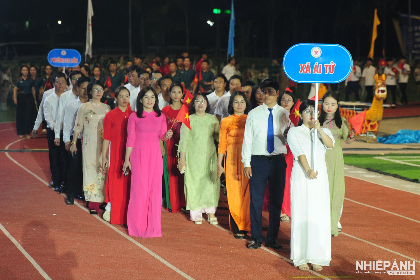 W_ha2_4017-copy.jpg