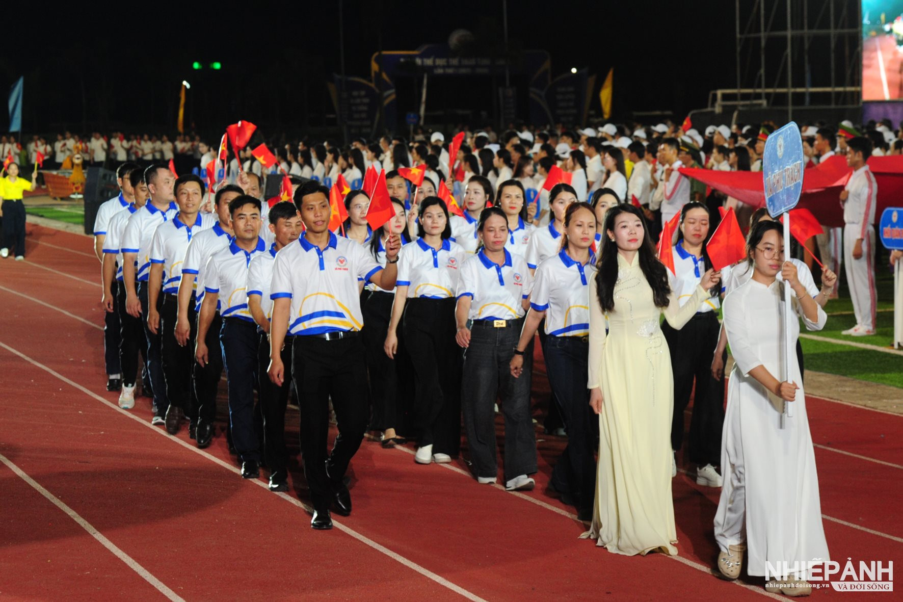 W_ha2_4085-copy.jpg