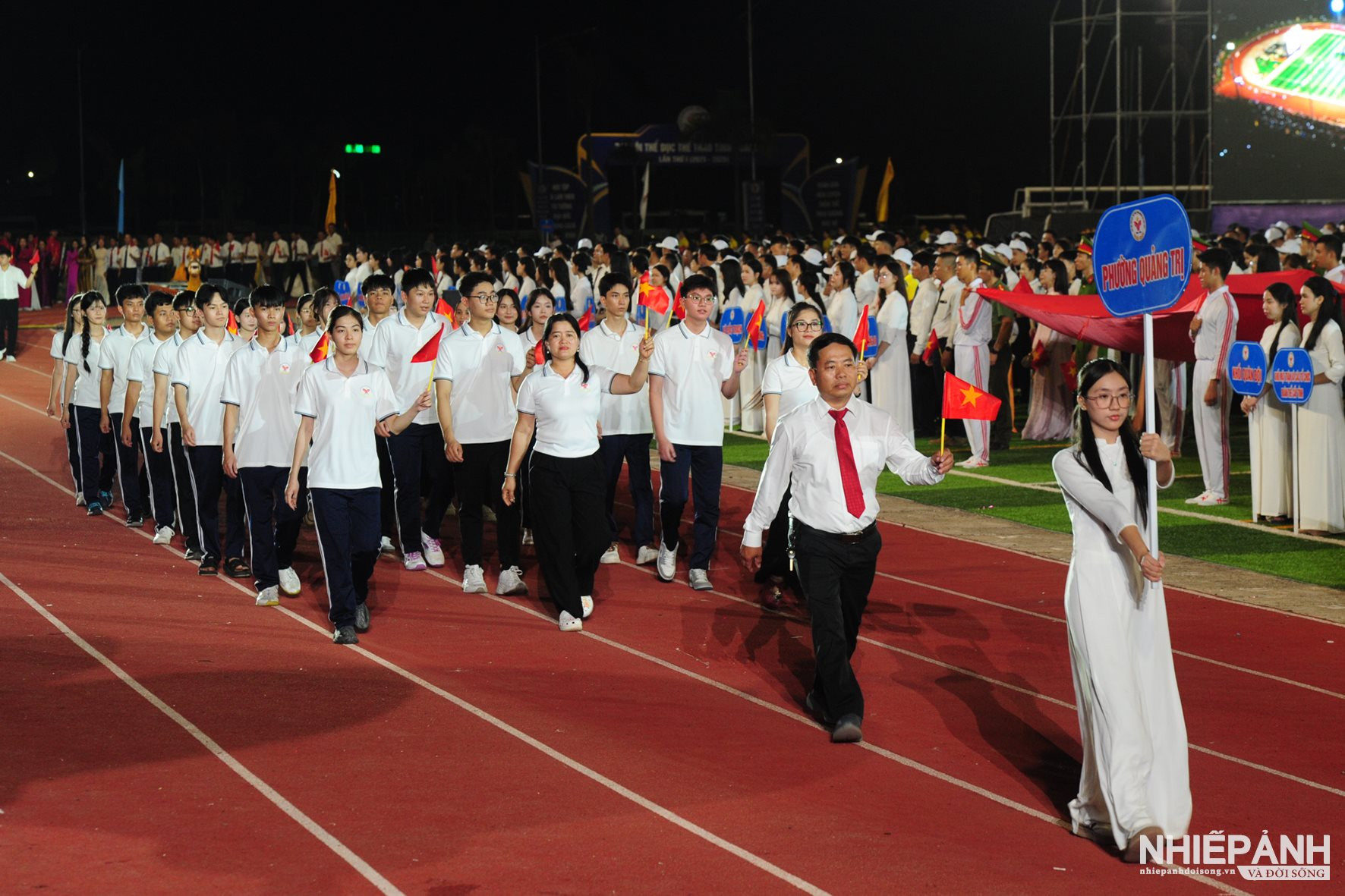 W_ha2_4088-copy.jpg