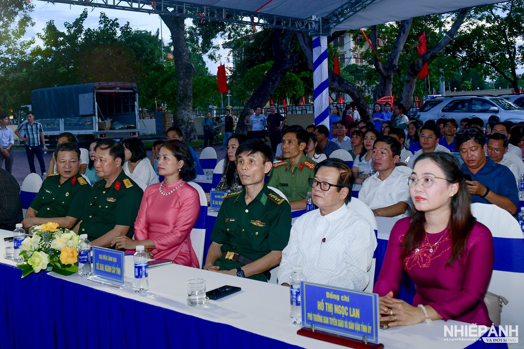 W_dsc_3708-copy-2.jpg